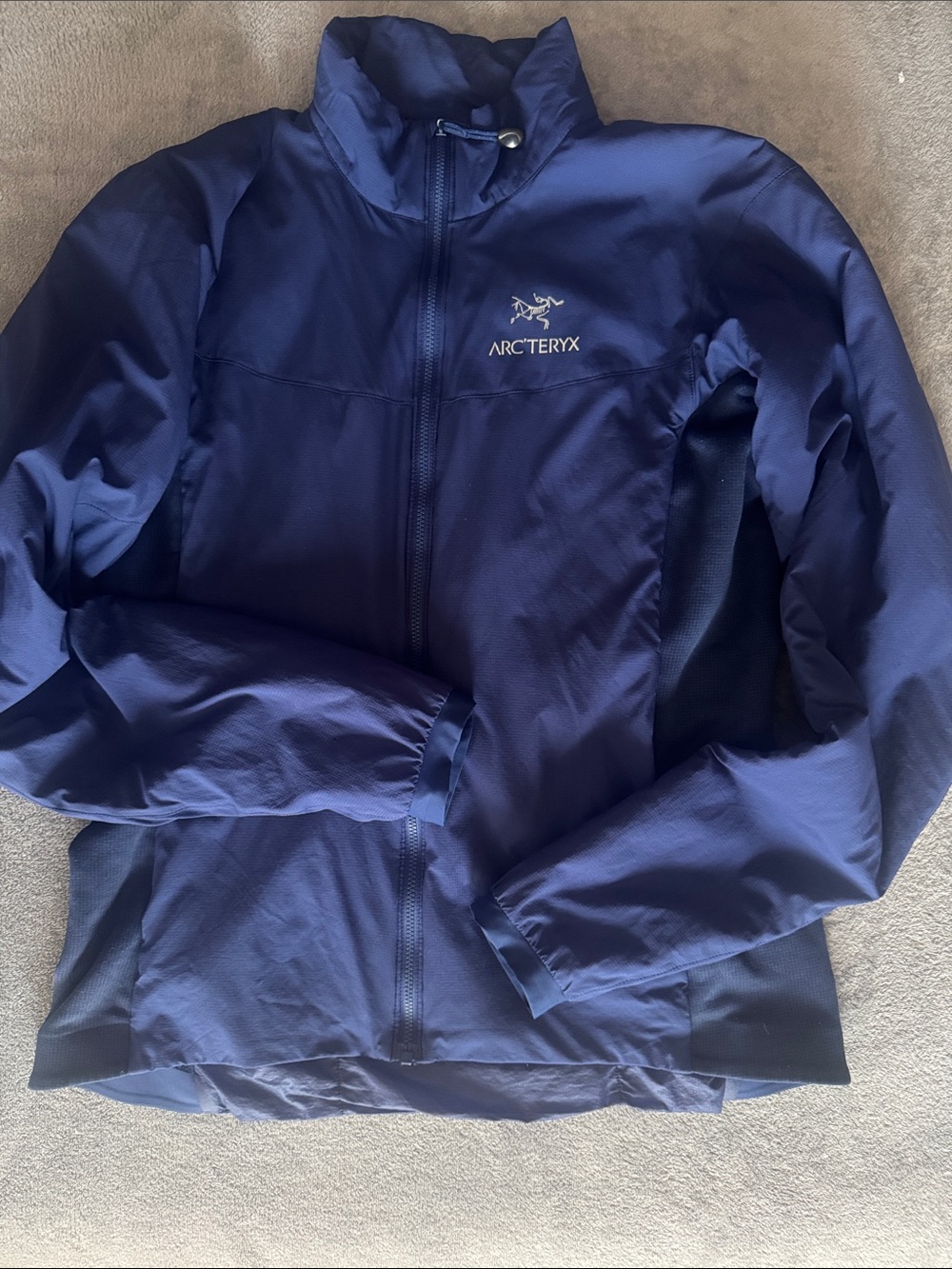 Arc'teryx Women’s  Deep Blue Atom Jacket